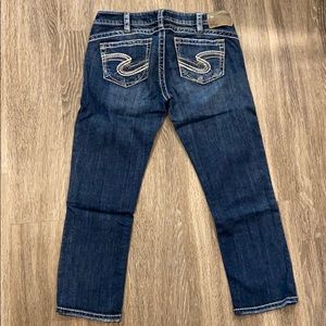 Silver, jean capris.